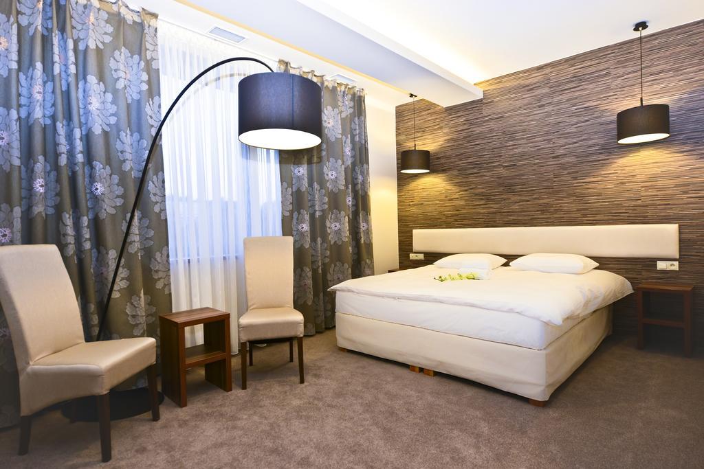 Metropolispa Piotrkow Trybunalski Phòng bức ảnh